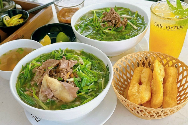 Phở Cafe VieThin - 68A Ba Lan