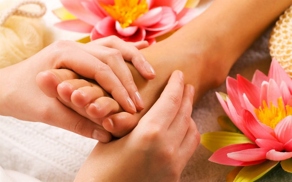 Nhật Nguyệt Lầu Massage Foot & Body - Nguyễn Thị Định