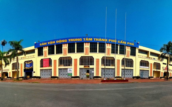 Sân Vận Động Trung Tâm Cẩm Phả