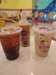 mình từng uống trà sữa tại nhiều chỗ, nhưng thấy chỗ này là trà sữa ok nhaasrt, thức uốn đa dạng, nhân viên cũng nhiệt tình nữa, hihi