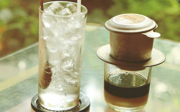 Gấu Cafe - Đường Số 11