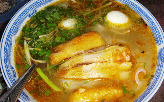 Phương Thảo - Bánh Canh Cá Lóc