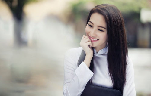 Hồng Hạnh - Nhà May Áo Dài