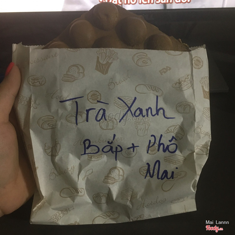 Bánh trứng gà non vị trà xanh 26k + bắp 6k + phômai 9k