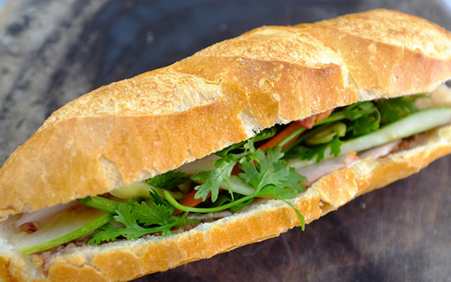 Thy Thy - Bánh Mì Thịt & Chả Lụa