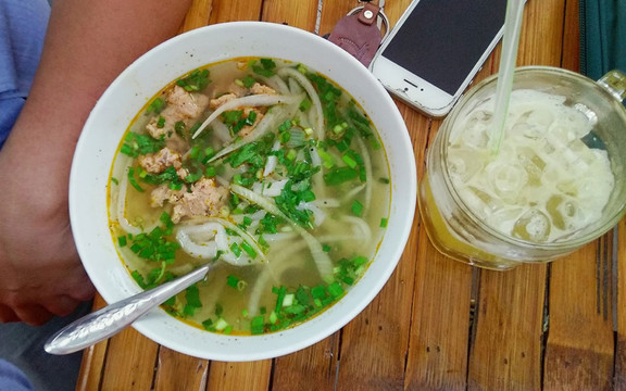 Bánh Canh Cá Lóc Hải Lăng