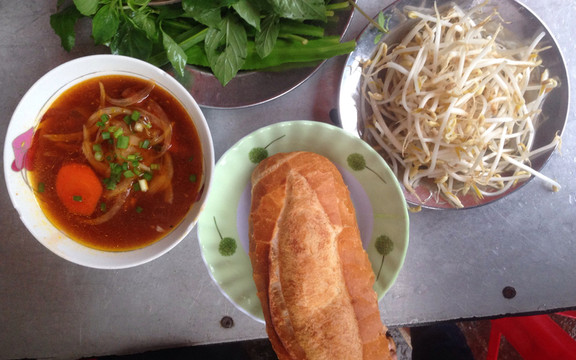 Phở & Bò Kho - Đồng Khởi