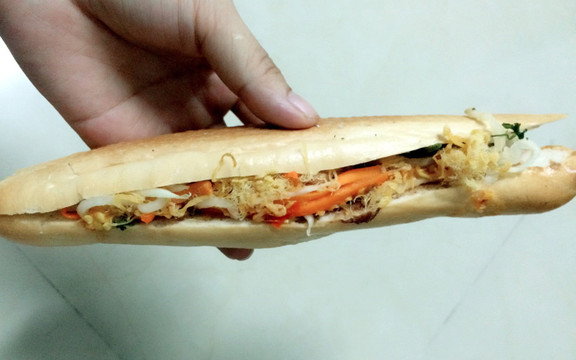 Bánh Mì Que Đà Nẵng