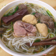 bún bò huế
