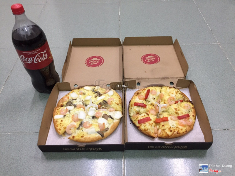 Đem Pizza Hut tới Hoà An: Mua 1 tặng 1: Pizza Hải sản & Pizza Tôm xốt Bơ Tỏi 