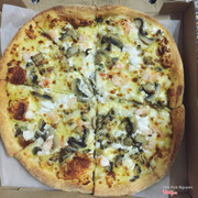 Pizza hải sản sốt Pesto