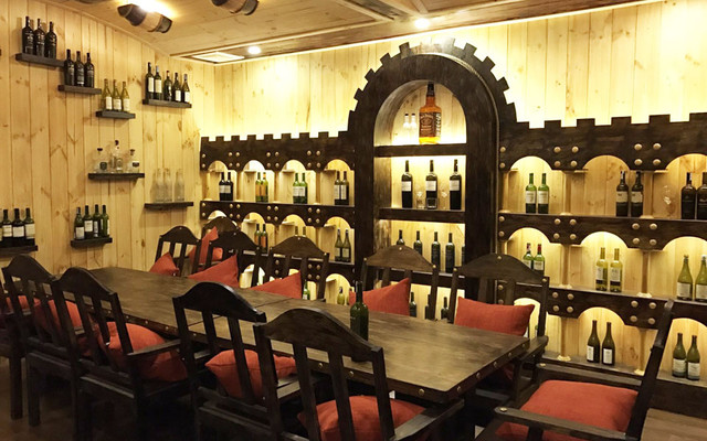 Gia - The Organic Wine Cellar