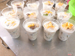 Chè thái sầu riêng đây.Cảm ơn những khách y luôn ủng hộ quán