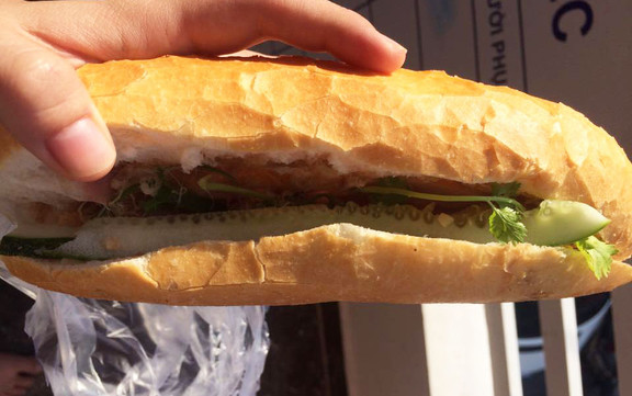 Bánh Mì 40 - Doãn Kế Thiện