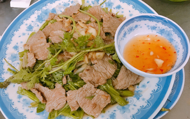 Lá Sen - Quán Nhậu Bình Dân