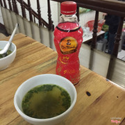 #5 Dr Thanh và nước dùng đặc biệt của cửa hàng :P