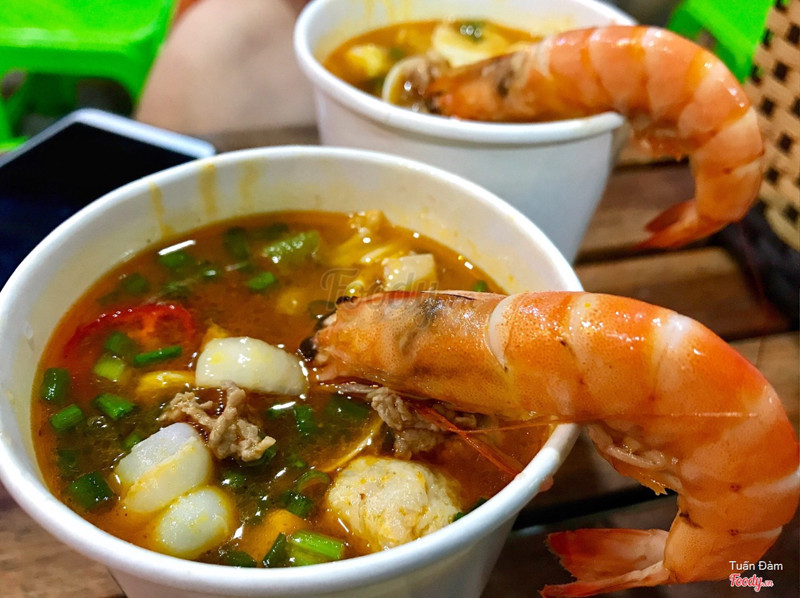 Lẩu ly Mr Big ( thập cẩm )