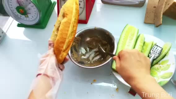 Bánh Mì Trung Lương