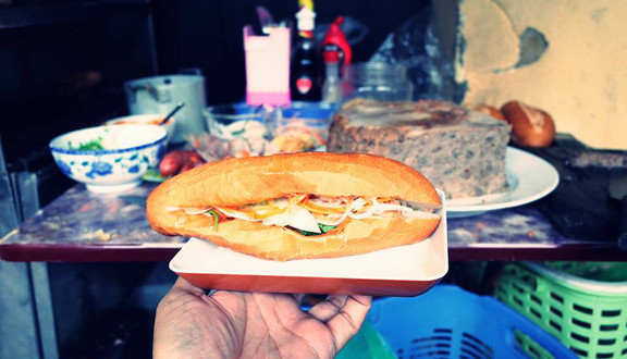 Bánh Mì Cộng