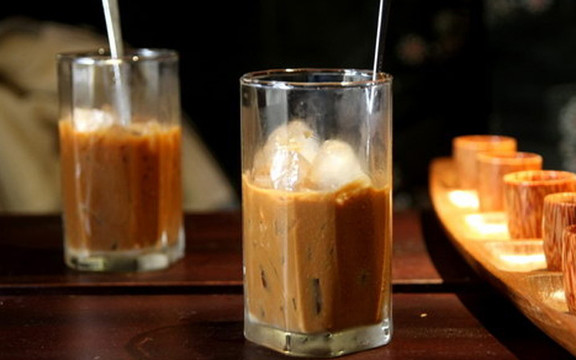 Passionate Coffee Take Away - Đặng Văn Bi