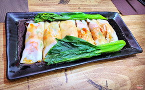 Bánh cuốn hải sản