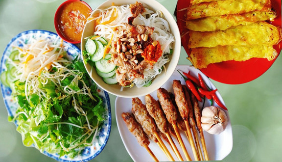 Bánh Xèo Cô Phụng - Nguyễn Phước Nguyên