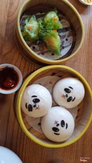 Hôm nay lần đầu tiên ghế ăn yumcha ở đây, đồ ăn ngon , nhà hàng trang trí hấp dẫn  và nhân viên phục vụ tốt, sẽ trở lại sau