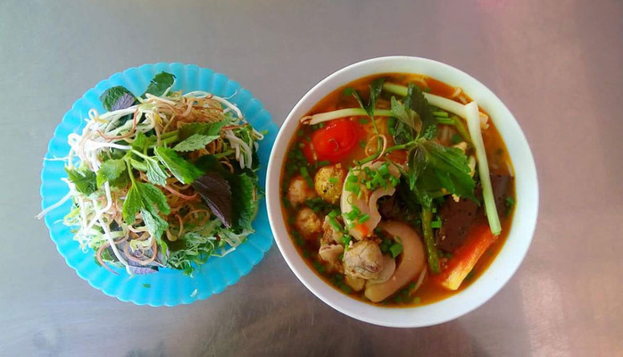 Bún Riêu, Bánh Cuốn & Bánh Ướt - Đông Hưng Thuận 5