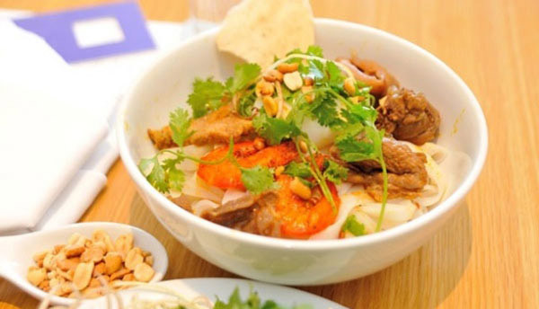 Bánh Ướt Lòng, Gà & Xôi, Mì Quảng, Thịt Nướng Cô Nga