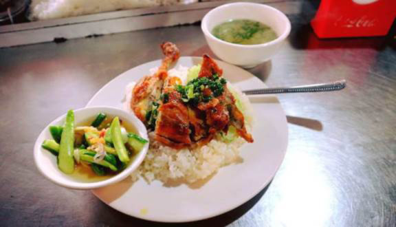 Cơm Tấm Cô Ba - Phạm Văn Đồng