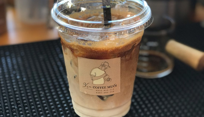 Xịn Coffee - Cà Phê Muối, Trà Mãng Cầu & Đậu Xanh Sương Sáo - 05 Nguyễn Huệ