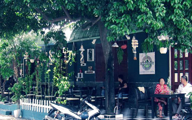 Aroma Cafe - Đường Số 3