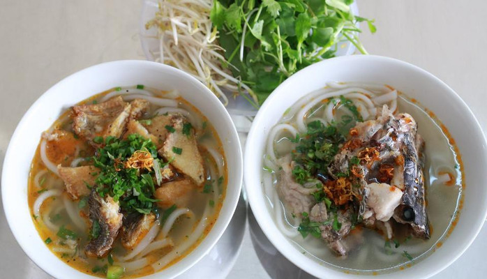 Năm Đoan - Bánh Canh Cá Lóc Bột Gạo