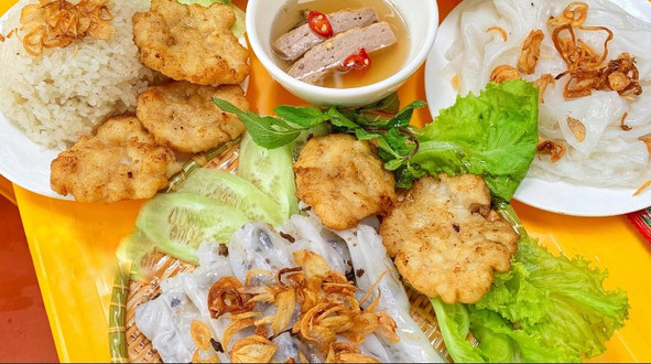 Nguyệt Béo - Xôi, Bánh Cuốn & Chả Mực - Hàng Kênh