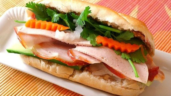 Bánh Mì Xuân Loan - Nguyễn Du