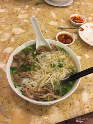 Phở tô bự ở Saigon