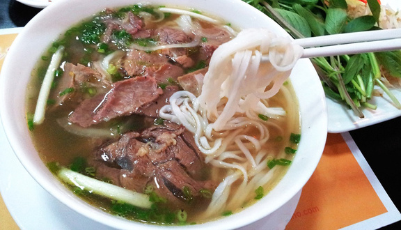 Bún Bò Huế & Phở Bò - Lê Văn Lương