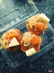 Bông lan trứng muối Tinh Hoa