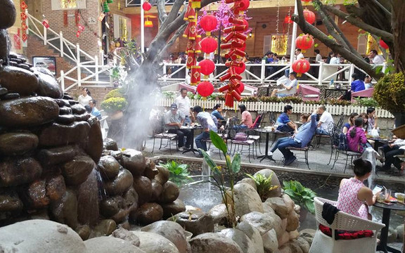 Nhật Nguyệt Garden Cafe