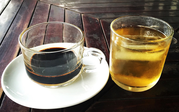 Ban Mê Cafe
