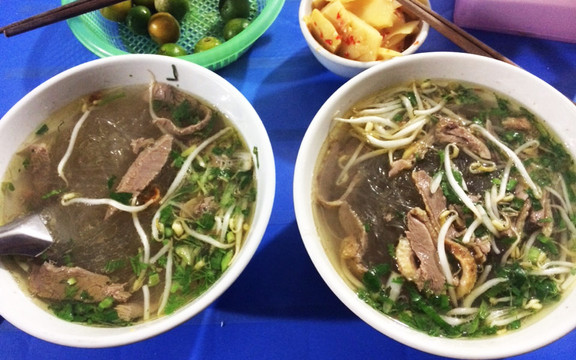 Tiến Thoa - Miến Ngan , Tiết Canh