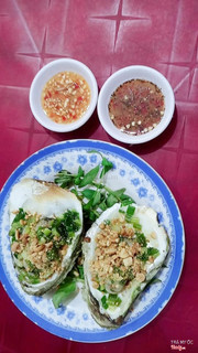 Hàu nướng mỡ hành