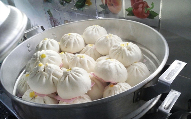 Bánh Bao 77