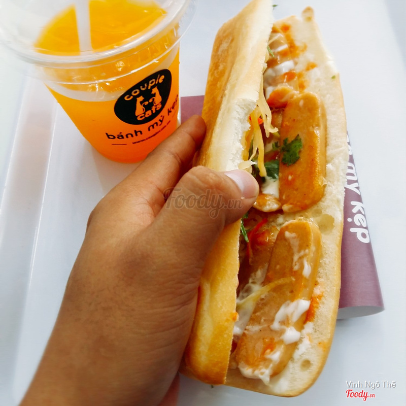 bánh mì gà phô mai 30K