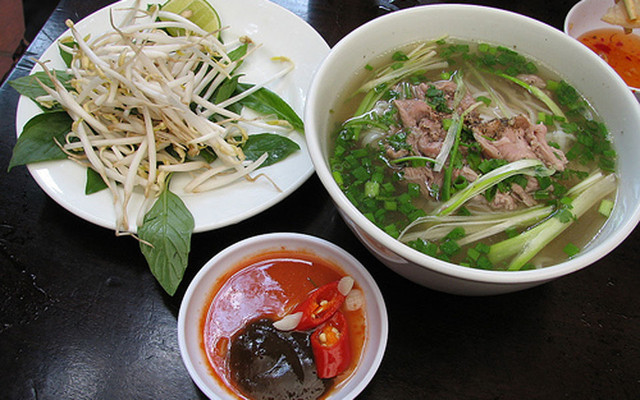 Quán Chính - Phở & Lẩu Các Loại