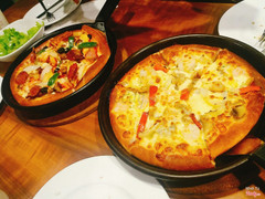 Pizza Tôm sốt bơ tỏi