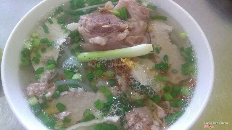 bánh canh giò heo