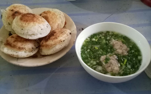 Bánh Căn - Ăn Vặt Bình Dân