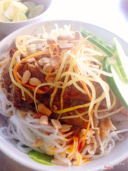 Bún mắm thịt nướng