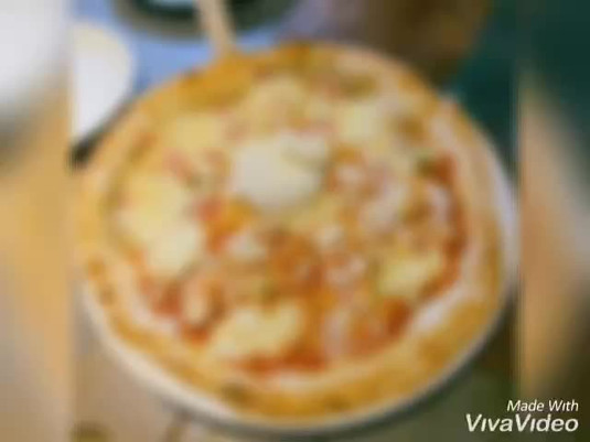 Pizza 4P's - Pizza Kiểu Nhật -***